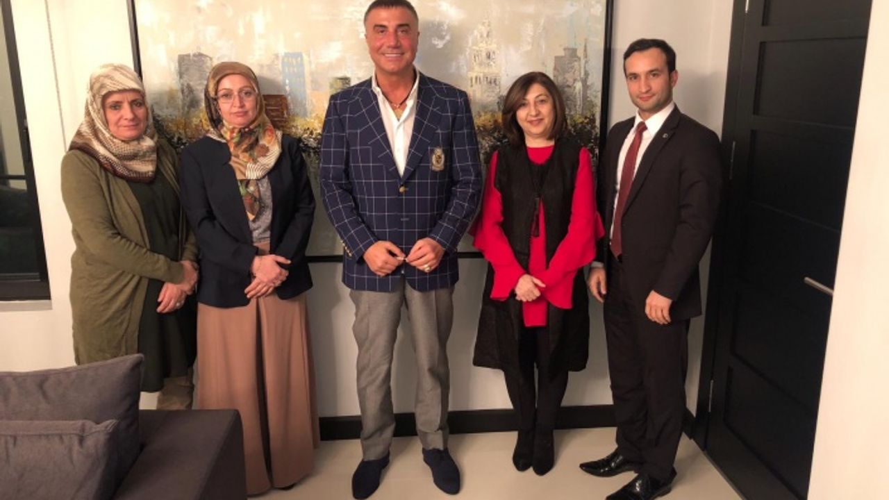 Ahde Vefa Platformu Sedat Peker ve ailesine Ahde Vefa ziyareti gerçekleştirdi