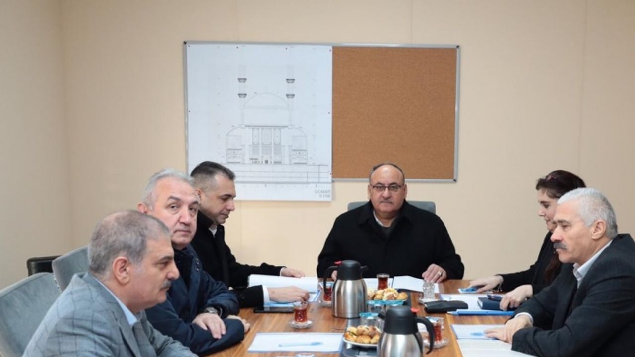 Ümraniye Büyük Camii Mütevelli Heyeti Toplantı Gerçekleşti