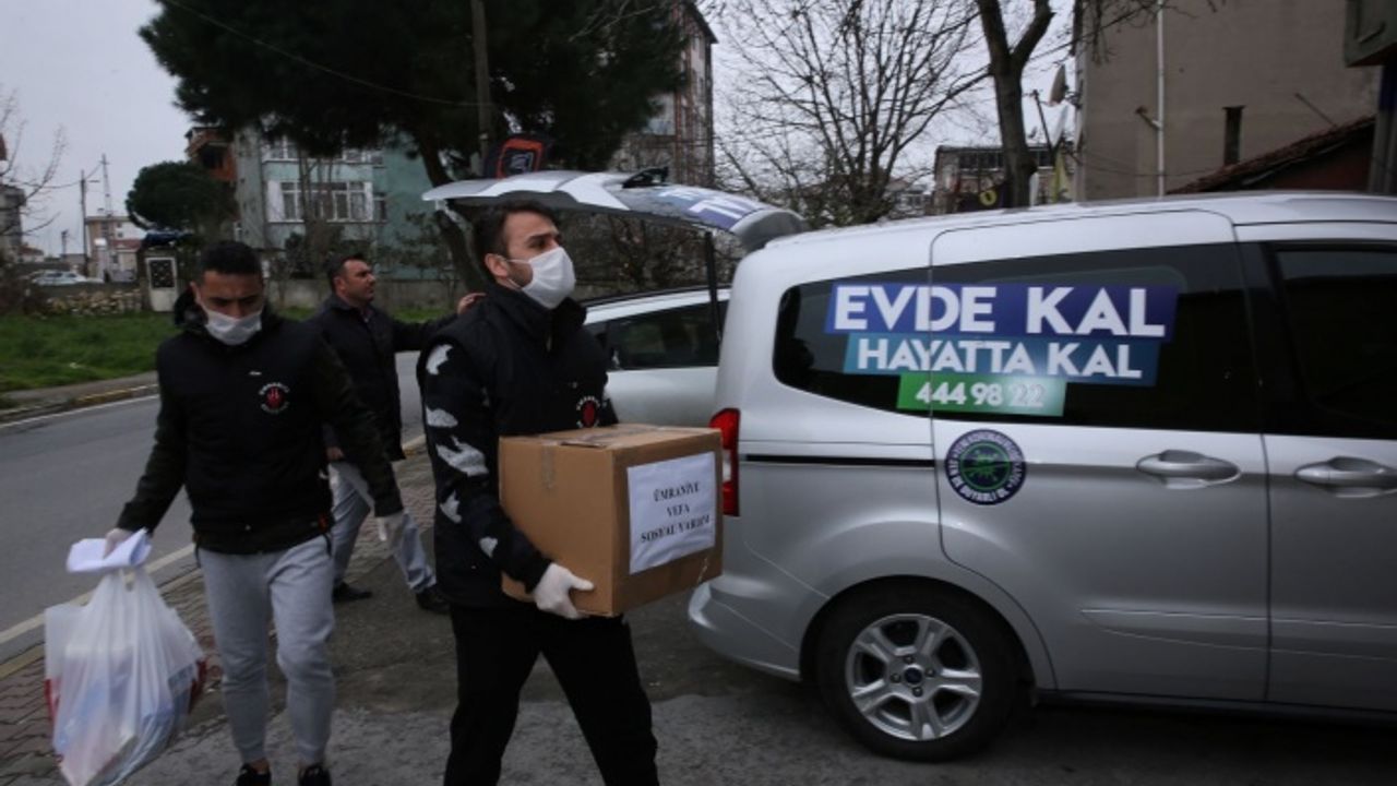 Ümraniye Belediyesi'nin Korona Virüsüne Karşı Topyekün Mücadelesi Sürüyor