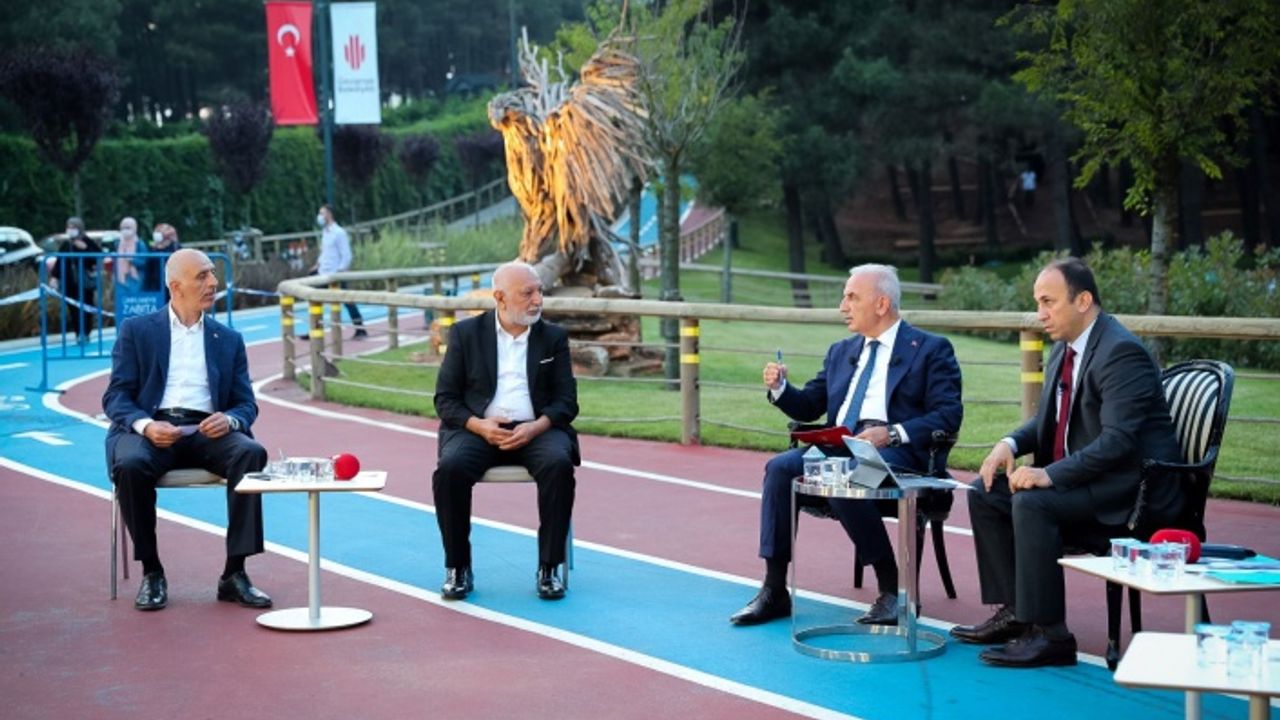 İsmet Yıldırım Müjdeli Haberleri Muhtarlarla Buluşmasında Açıkladı