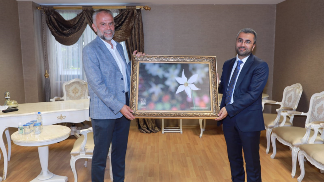 Çekmeköy Belediyesi ve Edremit Belediyesi Arasında Kardeş Belediye Protokolü İmzalandı