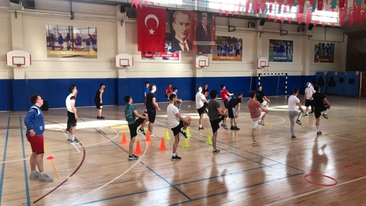 Ümraniye Belediyesi Tarafından Geleceğe Hazırlayan Kurslar Yeniden Başladı