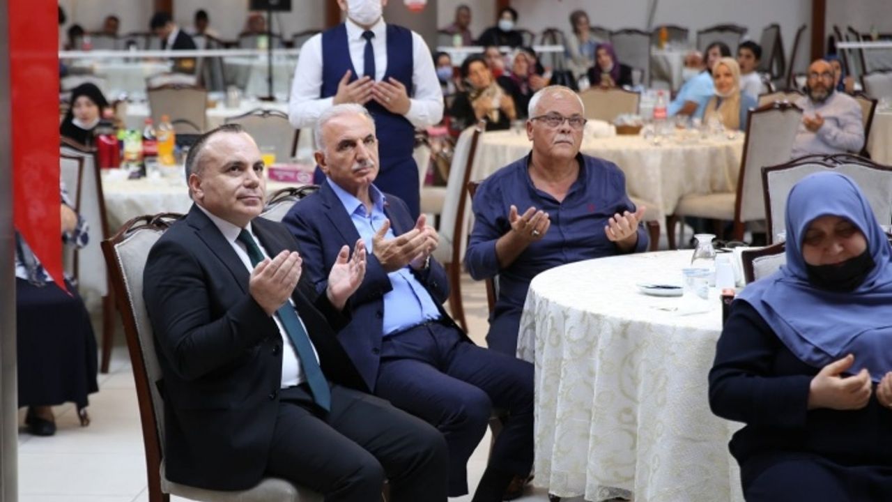 Ümraniye'de şehit ve gazi aileleri ağırlandı