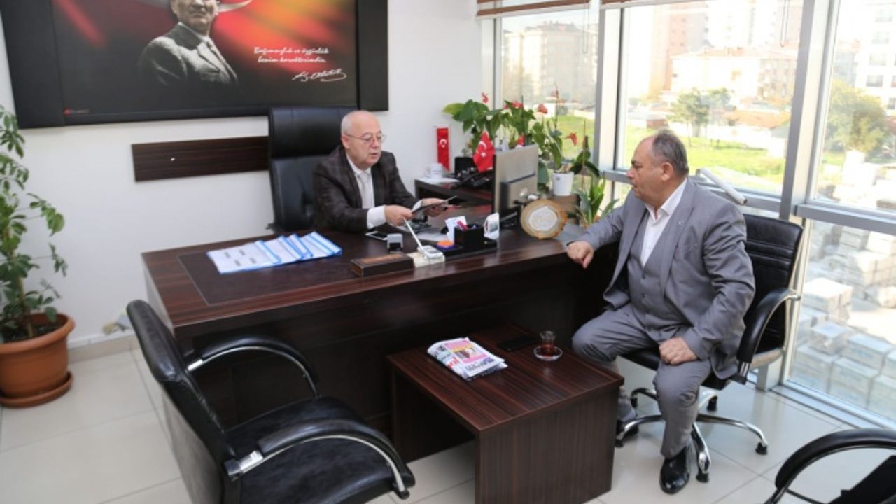 Uğur Birdal; 'Sigortalı İşçi Çalıştıran İşveren Hem Kendisi Kazanır Hem de Ülkesine Kazandırır’