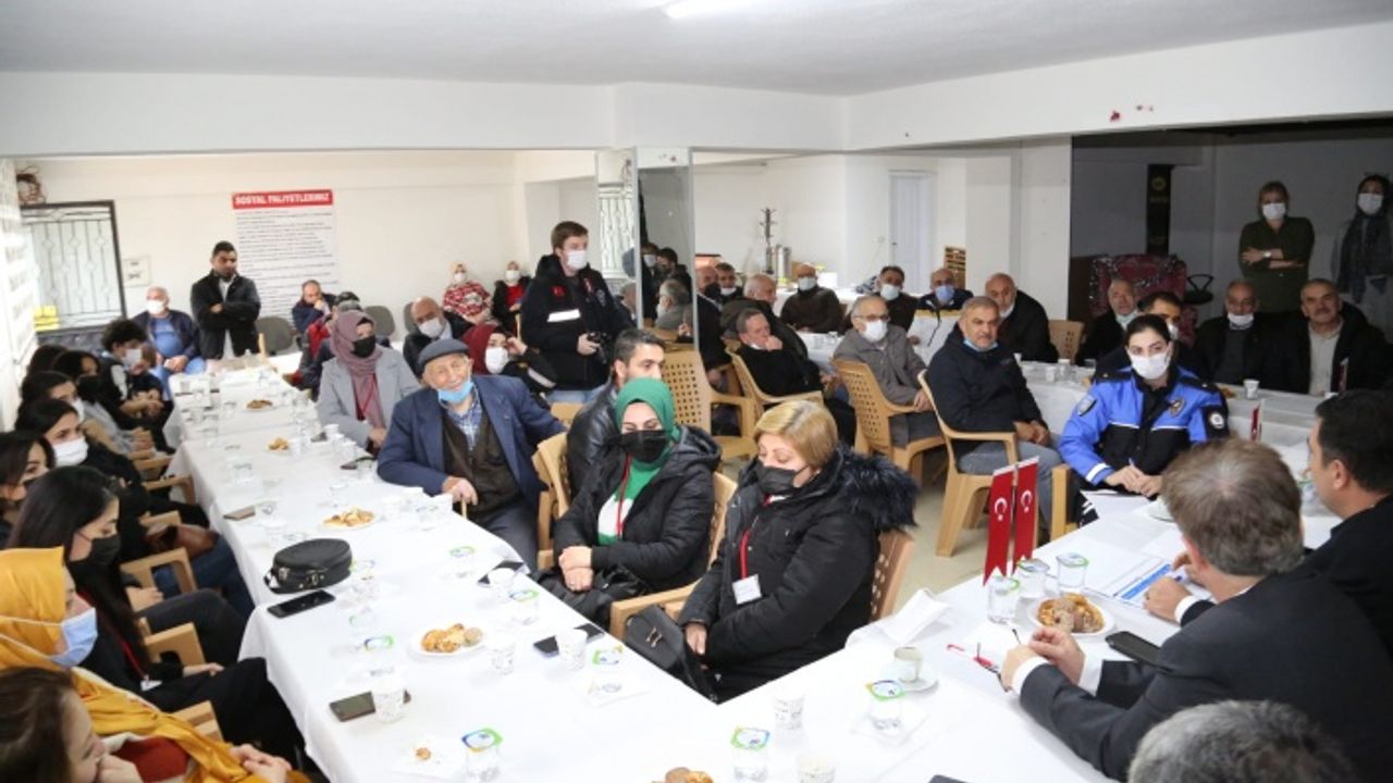 Necip Fazıl Mahallesinde Huzur Toplantısı Gerçekleşti 