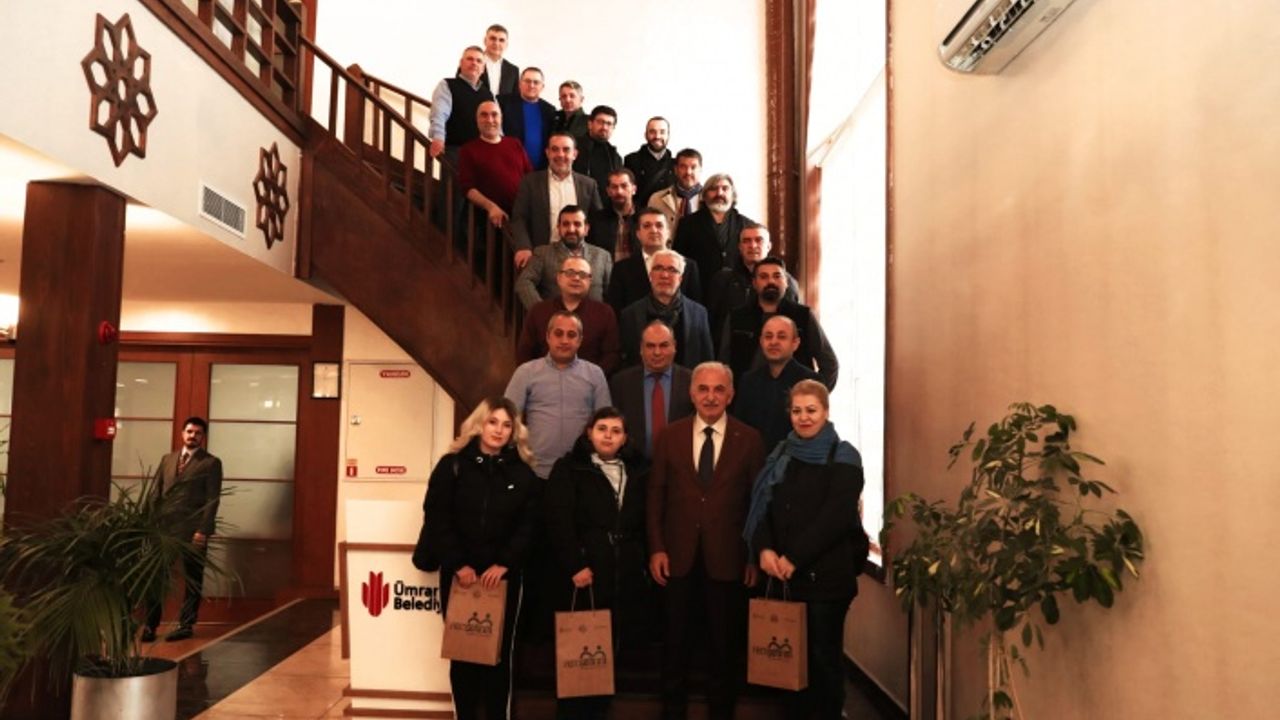 ÜMRANİYE BELEDİYE BAŞKANI İSMET YILDIRIM YEREL GAZETECİLER İLE BİR ARAYA GELDİ