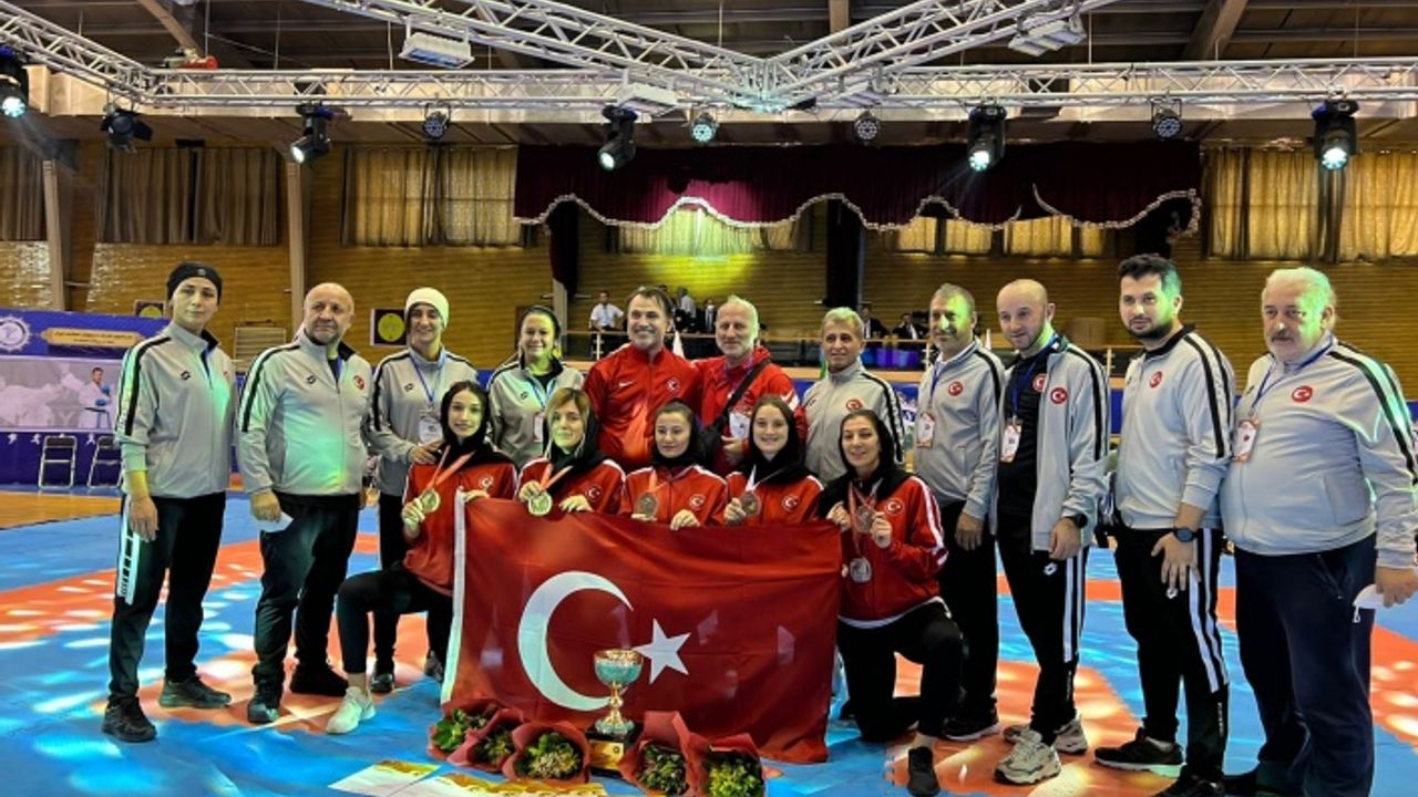İşitme Engelli Sporcularımız İran'ı Titretti
