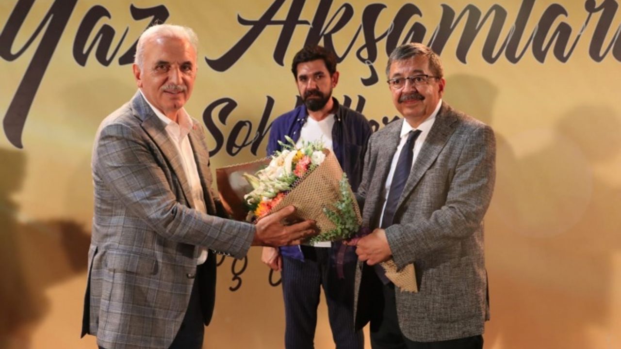 SERDAR TUNCER İLE HAYATİ İNANÇ, ‘YAZ AKŞAMLARI SOHBETLERİ’NDE ÜMRANİYELİLERLE BULUŞTU