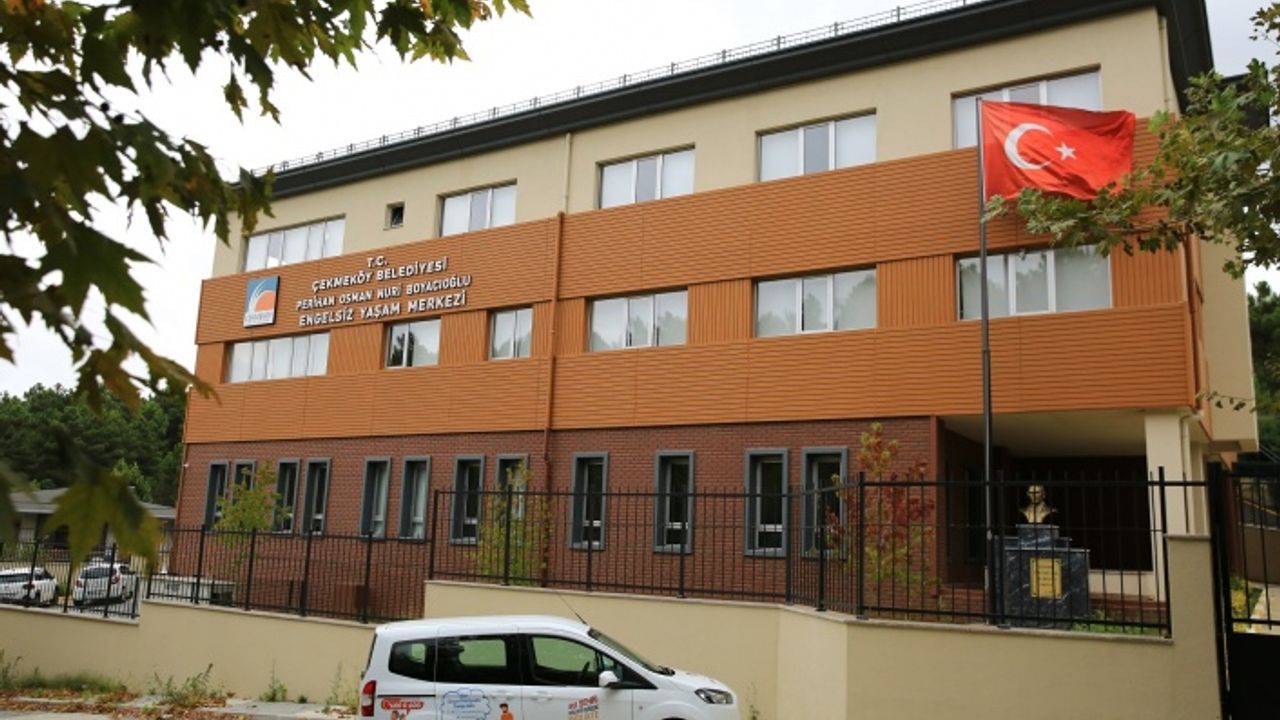 Çekmeköy Belediyesi'nin Engelsiz Yaşam Merkezi Dev Bir Hizmete Daha İmza Atıyor