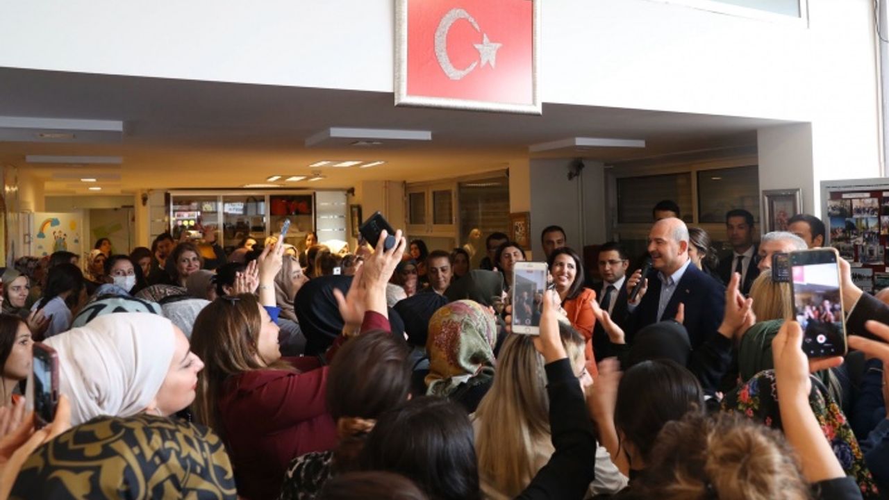 İÇ İŞLERİ BAKANI SÜLEYMAN SOYLUYA DİYARBAKIRDA YOĞUN İLGİ