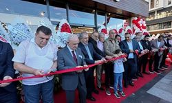 AK Parti Sözcüsü Çelik duyurdu: Rize'de Burger King açılışına katılan isimler disipline sevk edildi