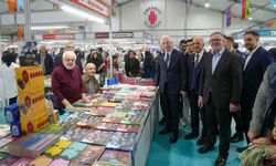 6. Ümraniye Kitap Fuarı Kapılarını Kitapseverlere Açtı