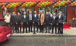 Ümraniye’de Pet Cafe, Pet Kuaför ve Pet Shop Hizmete Açıldı