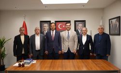 Üsküdar’da Siyasi Dengeler Değişiyor: CHP’den İstifa Eden 4 Meclis Üyesi AK Parti’ye Katıldı