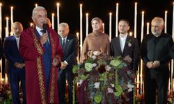 Siyaset ve İş Dünyasını Buluşturan Nikâh Töreni: Genç Çiftin Nikâhını Başkan İsmet Yıldırım Kıydı