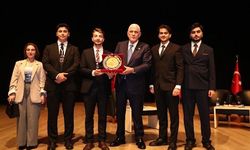 İYİ Parti Genel Başkanı Müsavat Dervişoğlu Genç Hukukçularla Buluştu