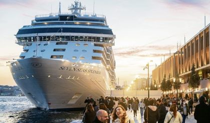 İSTANBUL’A EYLÜL AYINDA 1 MİLYON 607 BİN TURİST GELDİ