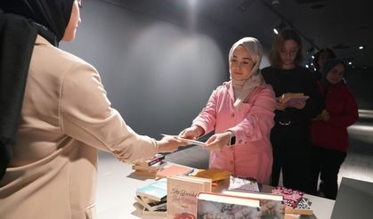 ÜMRANİYE BELEDİYESİ’NDEN “1 KİTAP 1 MEKTUP” KAMPANYASI