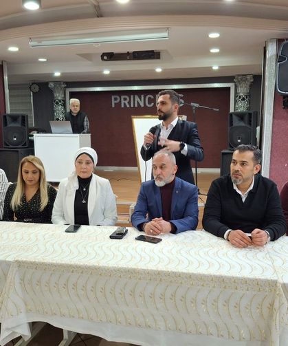 Uğurcan Ubay, İstanbul Kadın Kuaförleri ve Manikürcüler Odası Başkanlığına Adaylığını Açıkladı