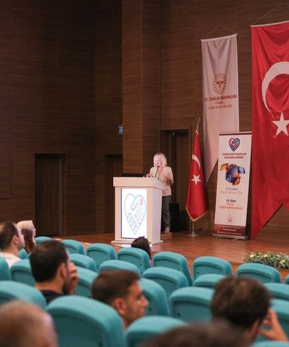 Sedef ve Artrit Hasta Deneyim Zirvesi’nde Gündem: Sedef Kronik Bir Hastalık, Bulaşıcı Değil