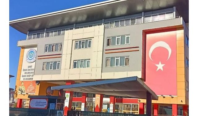 Çekmeköy Şehit Ömer Halisdemir Kız Anadolu İmam-Hatip Lisesi Okul Aile Birliğinden Basın Açıklaması