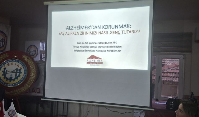 Alzheimer Hastalığı Ümraniye’de Düzenlenen Toplantıda Masaya Yatırıldı