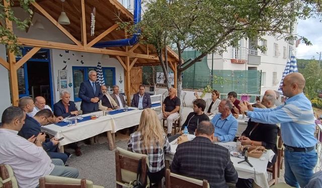 Pazarcıların Sorunları Masaya Yatırıldı