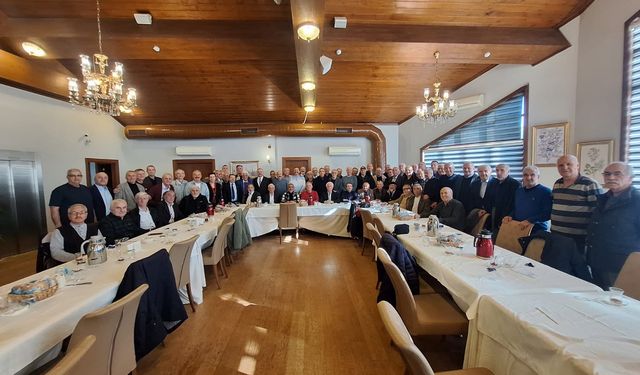 Eski Ümraniyeliler Geleneksel Buluşmalarında Birlik Mesajı Verdi