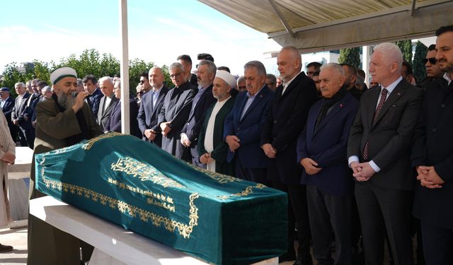 Eski Çekmeköy Belediye Başkanı Ahmet Poyraz’ın babası vefat etti