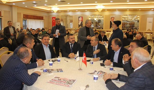 Esenyurt’ta Akdağmadeni Rüzgarı Esti: Hemşehriler Geleneksel Buluşmada Bir Araya Geldi