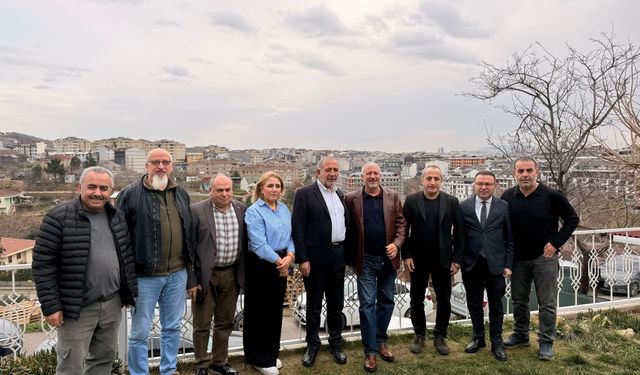 Çekmeköy’de Basınla Buluşan Gürsel Tekin: “Toplumun Gerçek Gündemi Görülmeli”