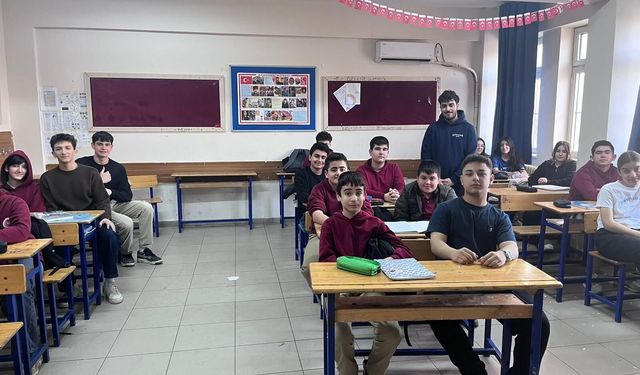 Hatay’da Deprem Sonrası Eğitime Çifte Destek