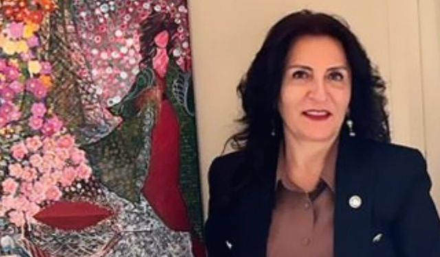 Üsküdar’da Sanatla Bir Yolculuk: “Zamana Yolculuk” Sergisi Bağlarbaşı Kültür Merkezi’nde Büyük İlgi Görüyor