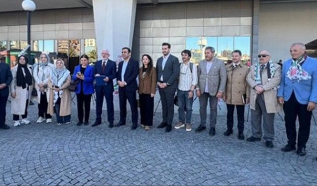 Kadıköy’de Filistin İçin Fotoğraf Sergisi Düzenlendi
