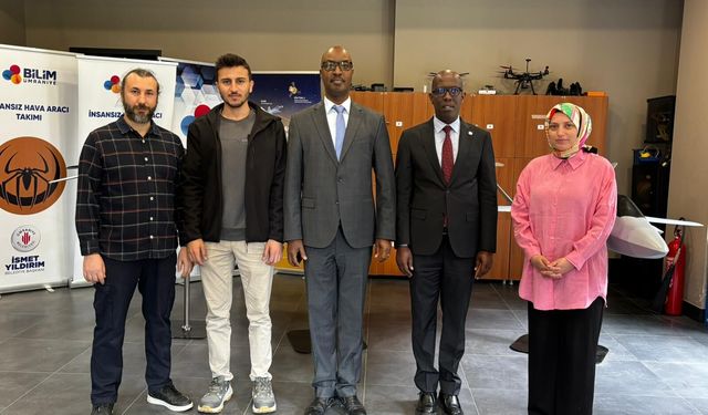 Ruanda Cumhuriyeti Büyükelçisi’nden Ümraniye Bilim Merkezi’ne Ziyaret