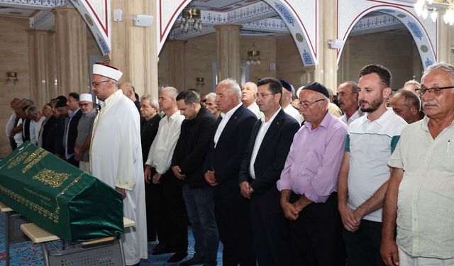 Yusuf Ekşioğlu Son Yolculuğuna Uğurlandı