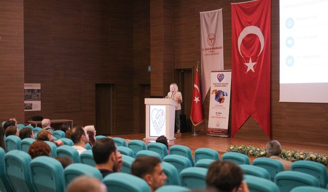 Sedef ve Artrit Hasta Deneyim Zirvesi’nde Gündem: Sedef Kronik Bir Hastalık, Bulaşıcı Değil