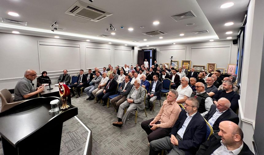 Mustafa Özel’den Ümraniye’de “Yöneticiler İçin Peygamber Kıssaları” Konferansı