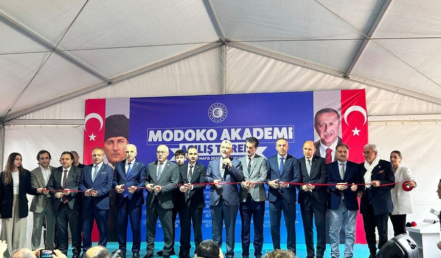 Ticaret Bakanı Prof. Dr. Ömer Bolat, Modoko Akademi’yi Açtı