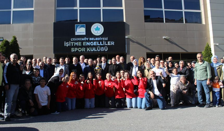 Çekmeköy’ün Gururu! İşitme Engelliler Voleybol Takımı Türkiye Şampiyonu Oldu