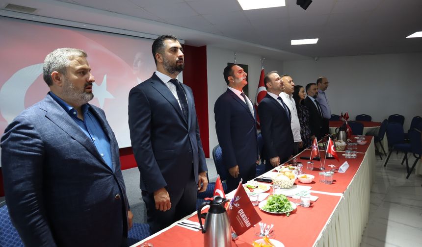 ÇEKSİAD’da Görev Değişimi: Başkanlık Bayrağı Çağlar Aksoy’da