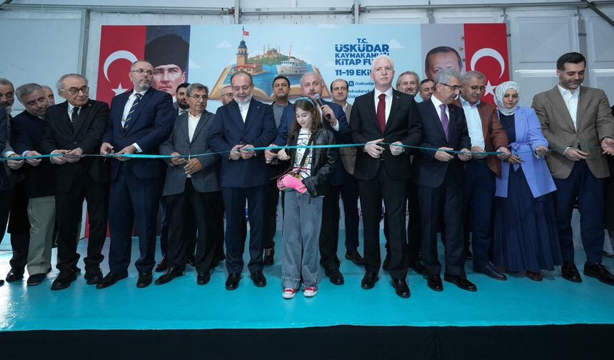 Üsküdar Kitap Fuarı Okuyucusuyla Buluştu