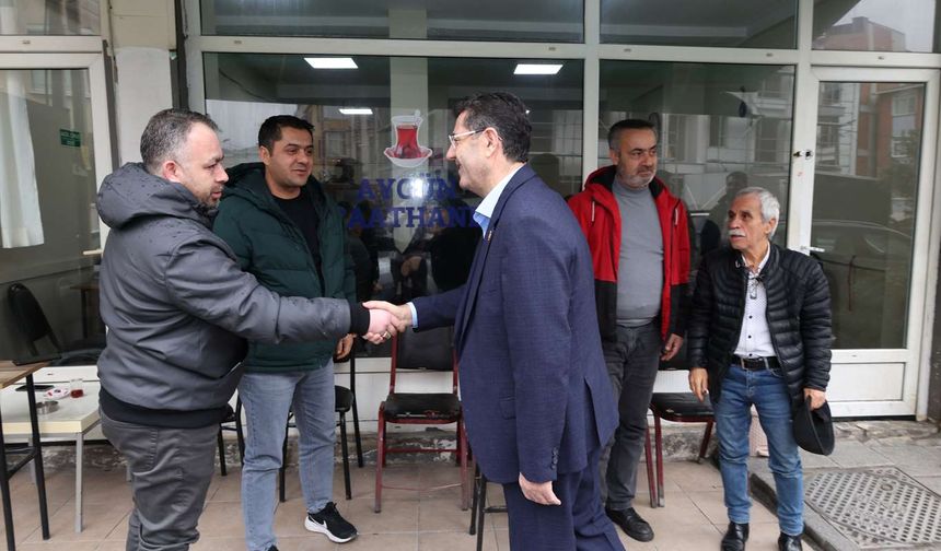 Çekmeköy Belediye Başkanı Orhan Çerkez’den Hamidiye Mahallesi Esnafına Ziyaret