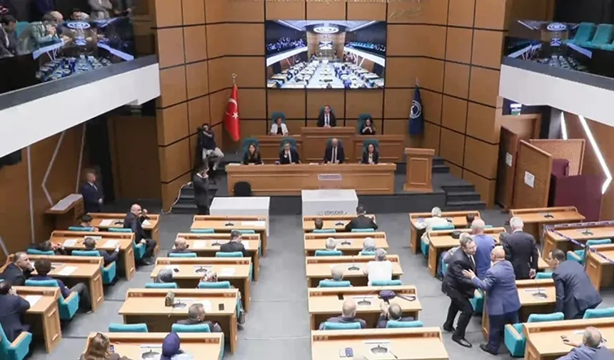 Üsküdar’da Başkan Vekilliği Seçimi Tartışmalı Tamamlandı: AK Parti’den Sonuca Tepki