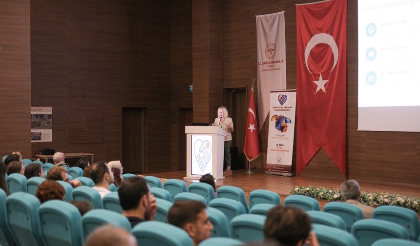Sedef ve Artrit Hasta Deneyim Zirvesi’nde Gündem: Sedef Kronik Bir Hastalık, Bulaşıcı Değil